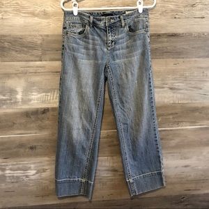 Women’s Capri Jeans